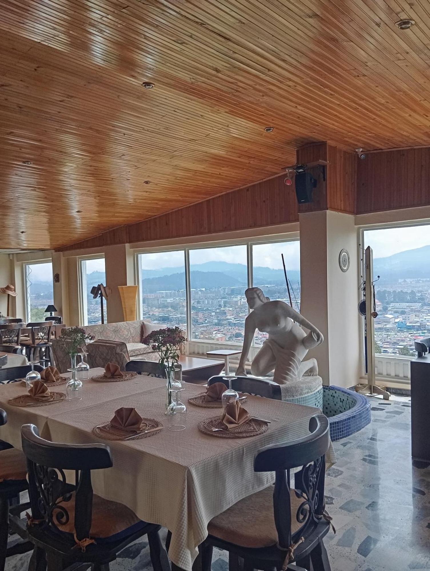 Di Carbone Hotel Gastrobar Факататива Экстерьер фото
